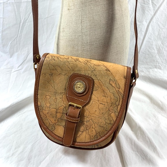 Genuine vintage PIERRE BALMAIN world map saddle bag crossbody - Picture 2 of 14